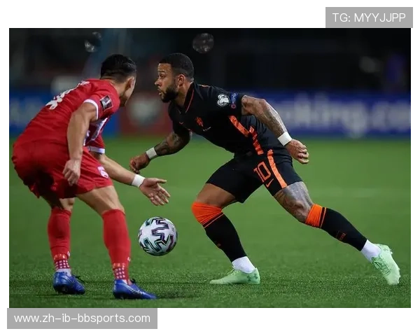 钢制球棍下的精准博弈